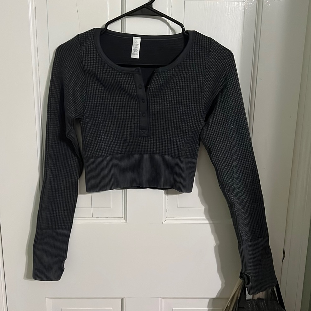 Offline by Aerie long sleeve top
